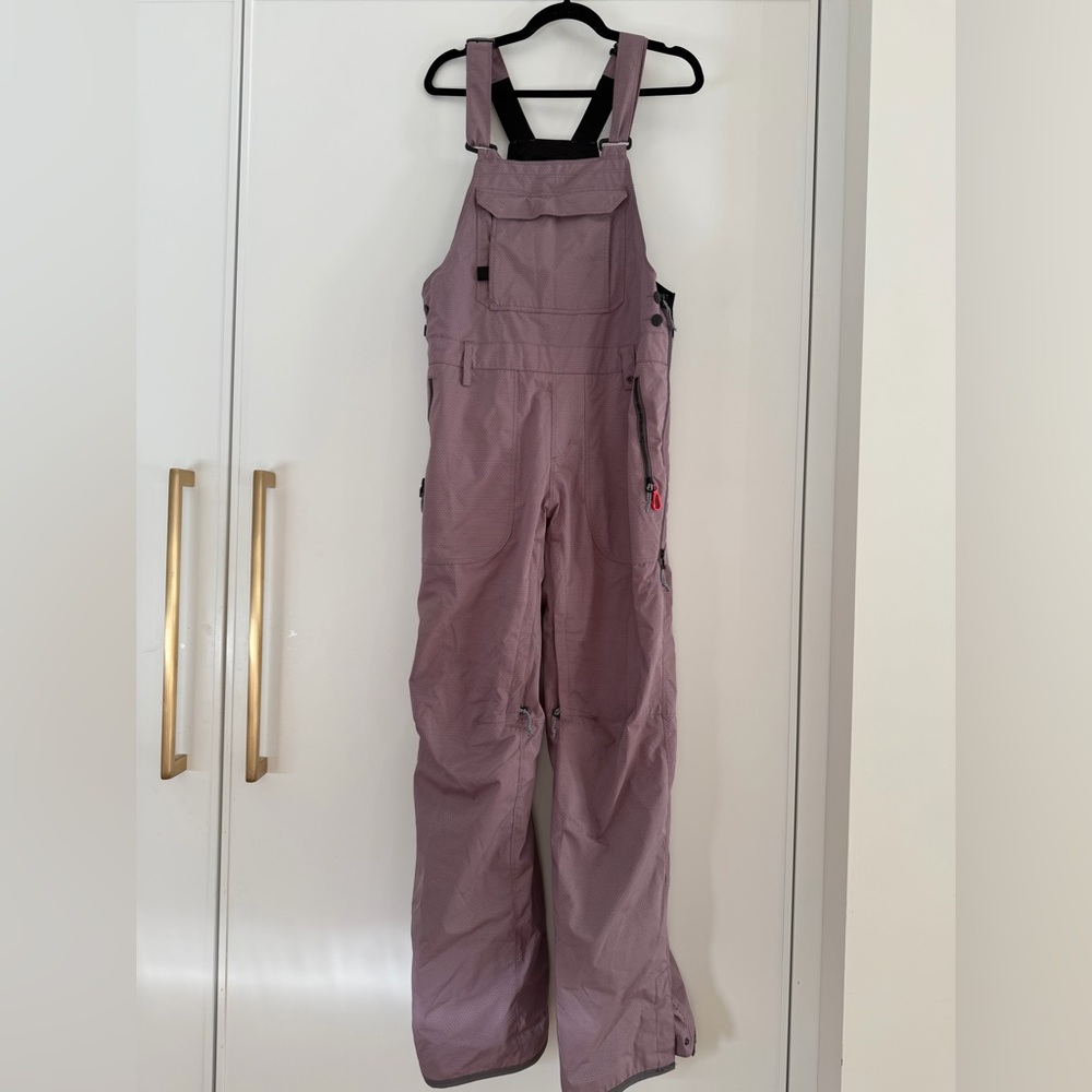 686 Black Magic Bib snow pants